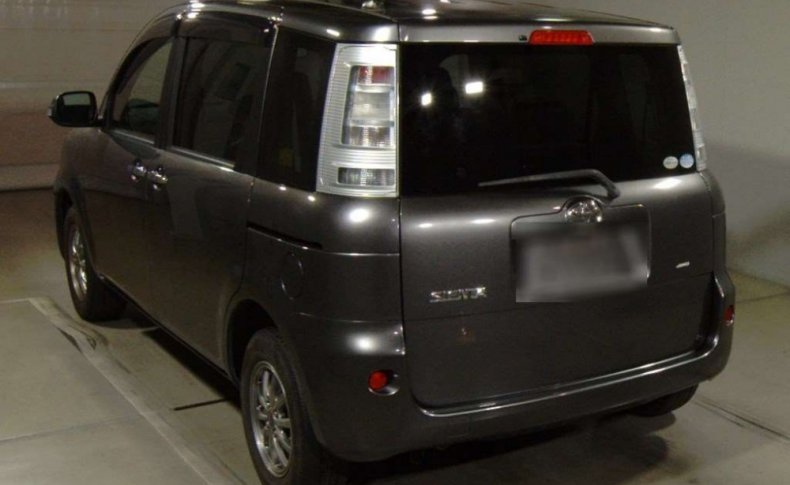 TOYOTA SIENTA DICE 4WD 2011