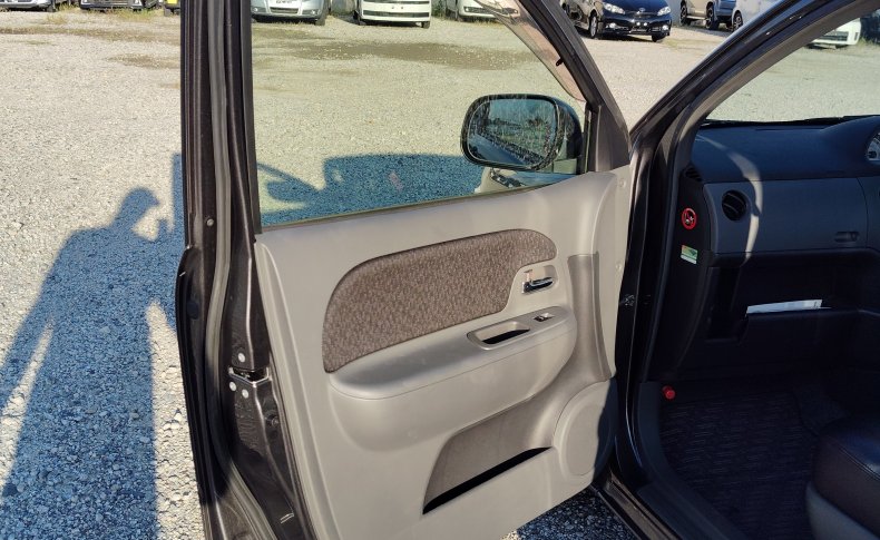 TOYOTA SIENTA DICE 4WD 2011