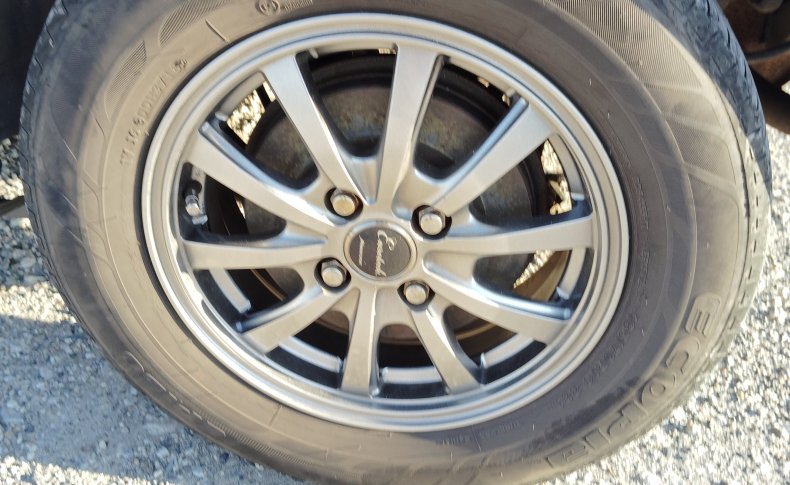 TOYOTA SIENTA DICE 4WD 2011