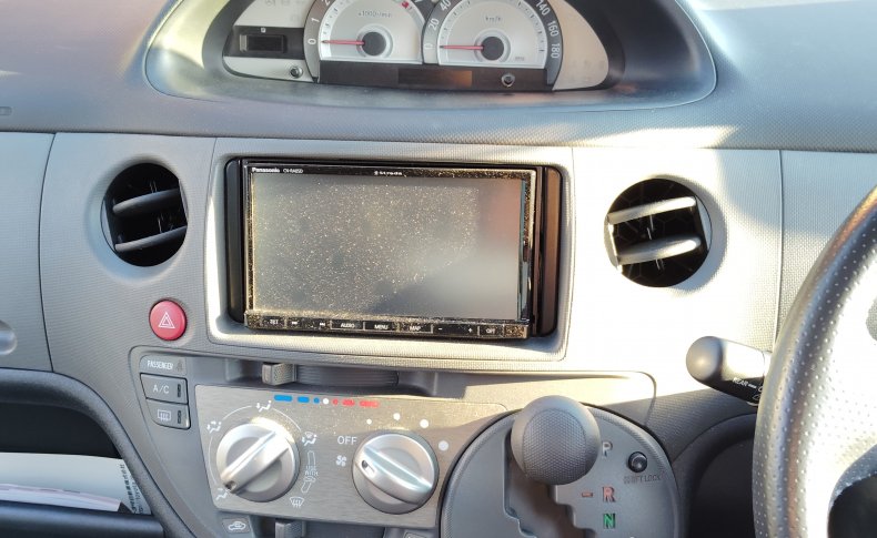 TOYOTA SIENTA DICE 4WD 2011