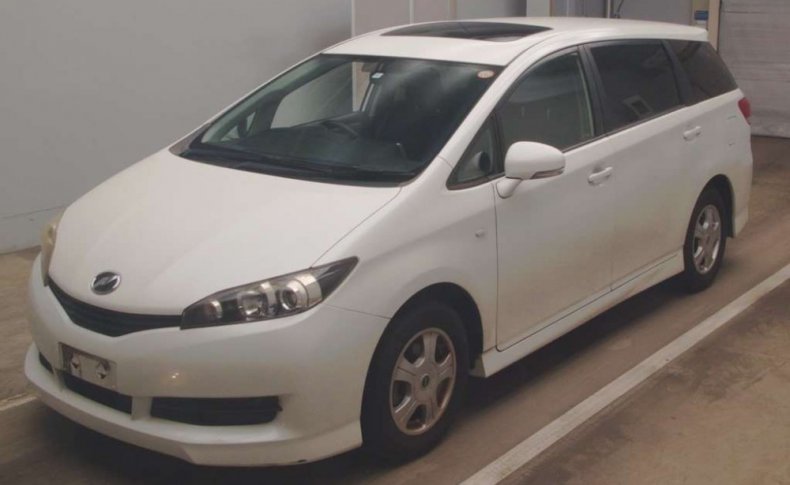 TOYOTA WISH 1.8 X HID EDITION 2010
