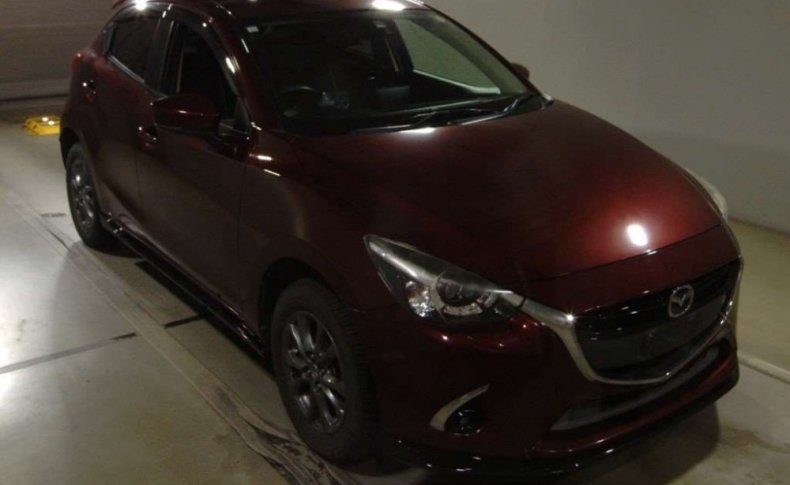 MAZDA DEMIO 13S Touring 4WD 2016