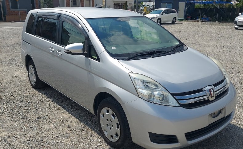 TOYOTA ISIS L 4WD 2014
