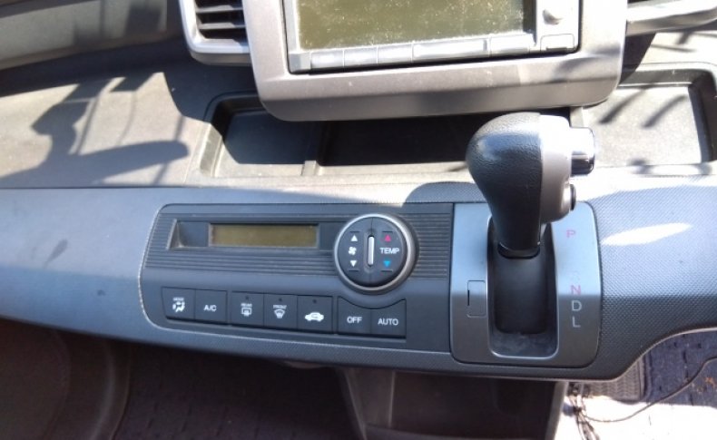 HONDA FREED G JUST ION 2009