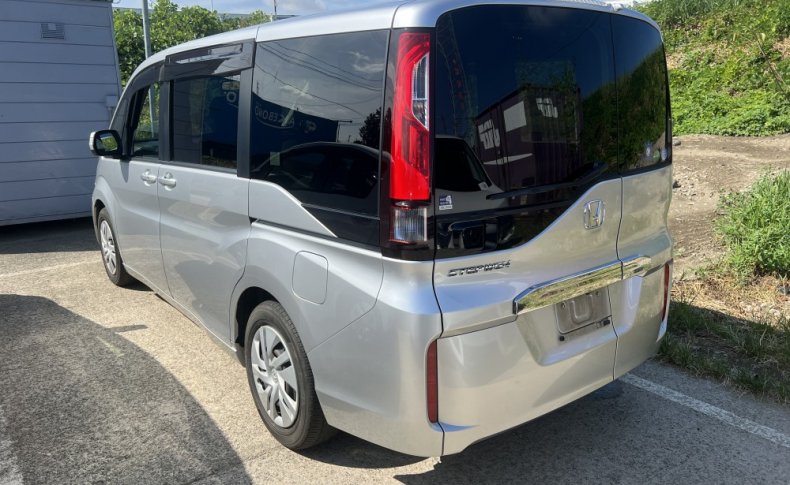 HONDA STEPWGN G 2015