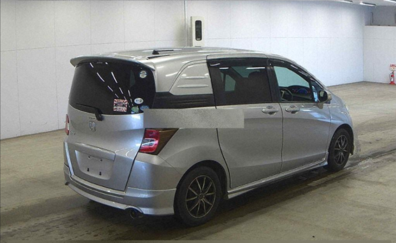 HONDA FREED SPIKE G JUST ION 2012