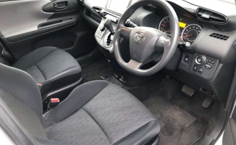 TOYOTA WISH 1.8X 2009