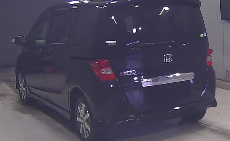 HONDA FREED 4WD G Aero Just Selection 2010