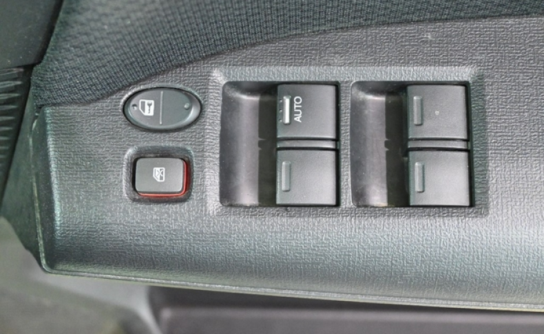 HONDA FREED SPIKE G Just Selection 2011