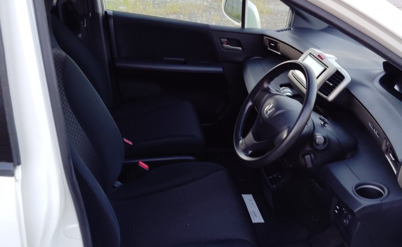 HONDA FREED SPIKE G Just Selection 2011