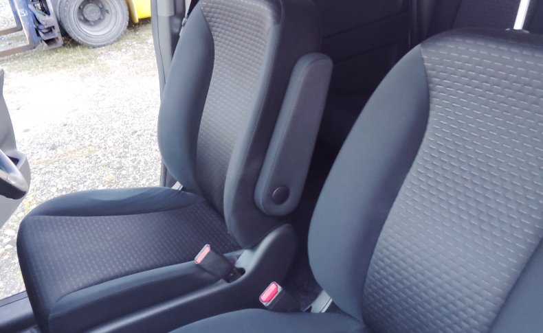 HONDA FREED SPIKE G Just Selection 2011
