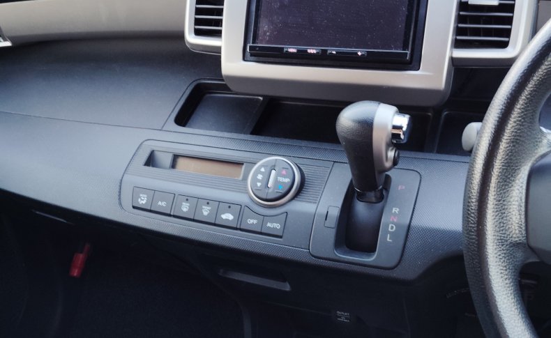 HONDA FREED SPIKE G Just Selection 2011