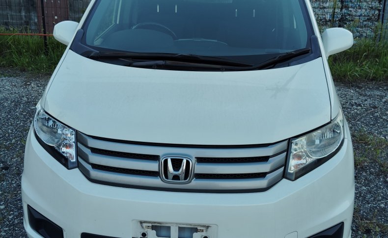 HONDA FREED SPIKE G Just Selection 2011