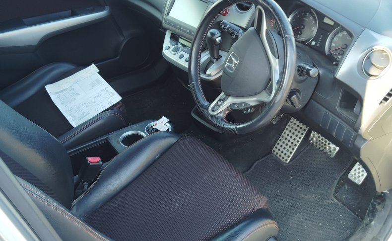 HONDA STREAM RST 2009