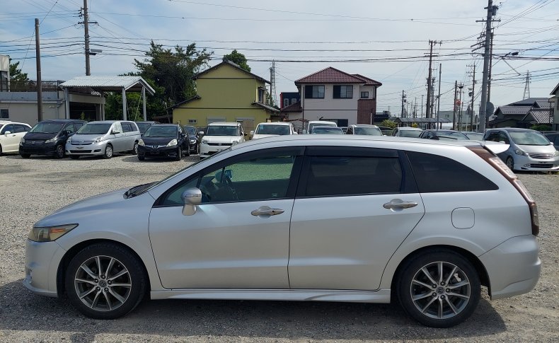 HONDA STREAM RST 2009