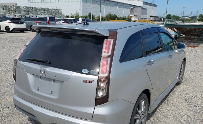 HONDA STREAM RST 2009