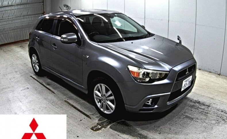 MITSUBISHI RVR G 2010