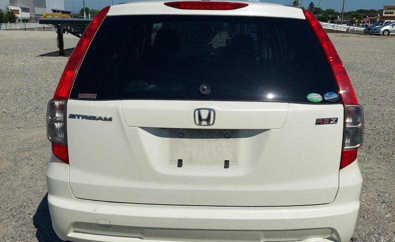 HONDA STREAM RSZ 2009