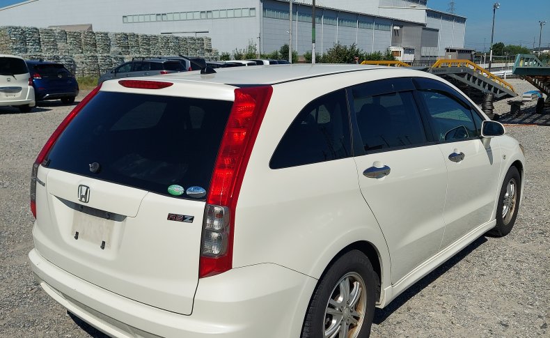 HONDA STREAM RSZ 2009
