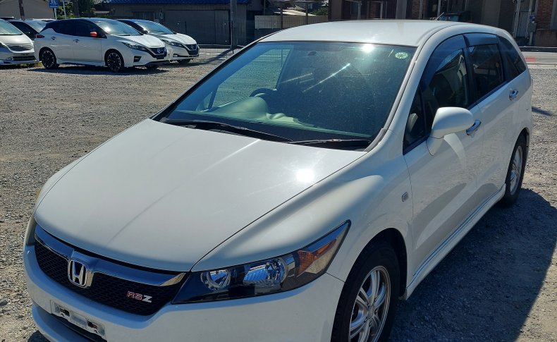 HONDA STREAM RSZ 2009