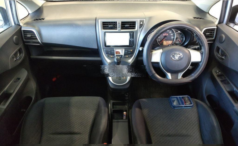 TOYOTA RACTIS G 2010