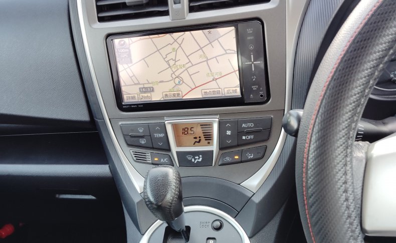 TOYOTA RACTIS G 2010