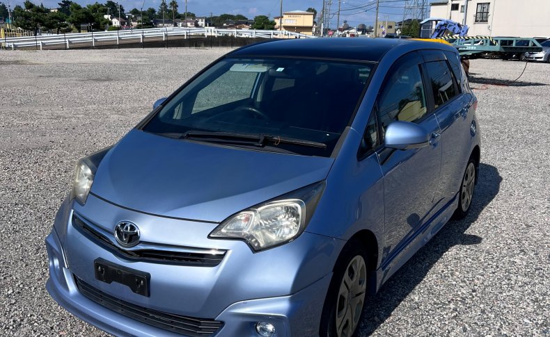 TOYOTA RACTIS G 2010