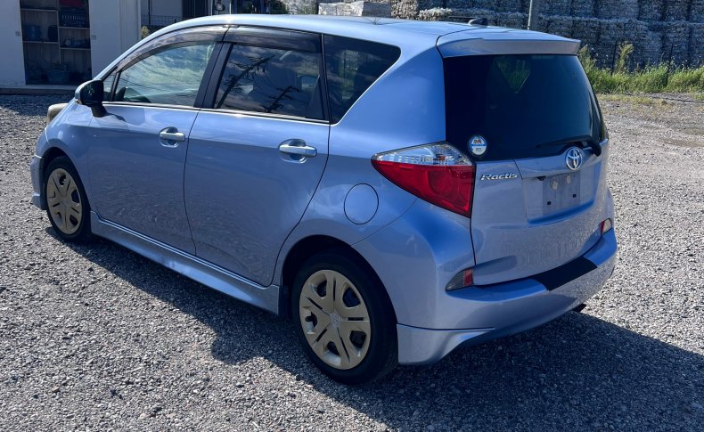 TOYOTA RACTIS G 2010