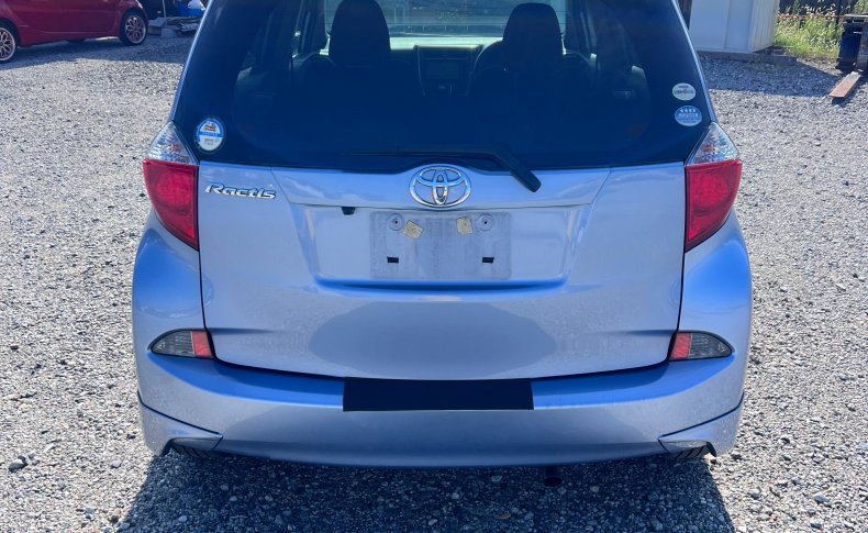 TOYOTA RACTIS G 2010