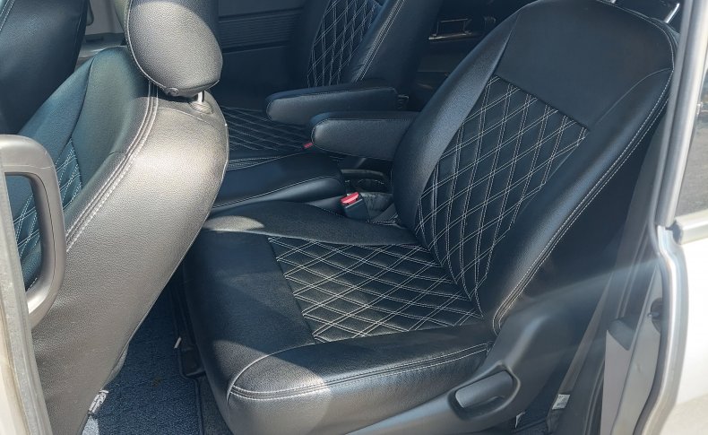 TOYOTA RACTIS G 2010