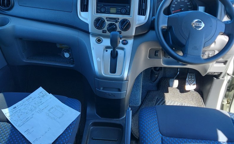 NISSAN NV200 16S WG 2009
