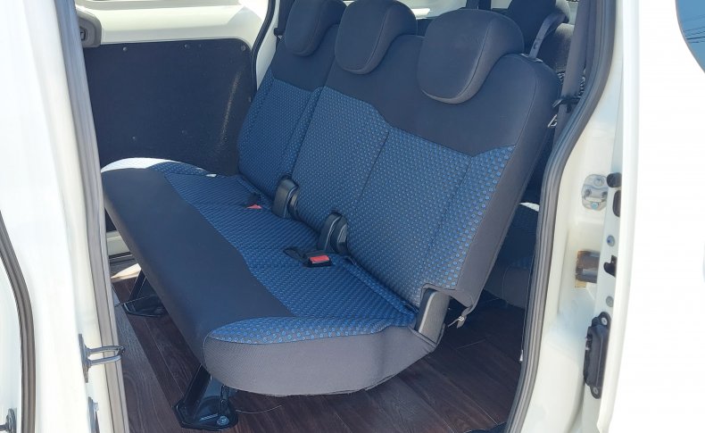 NISSAN NV200 16S WG 2009