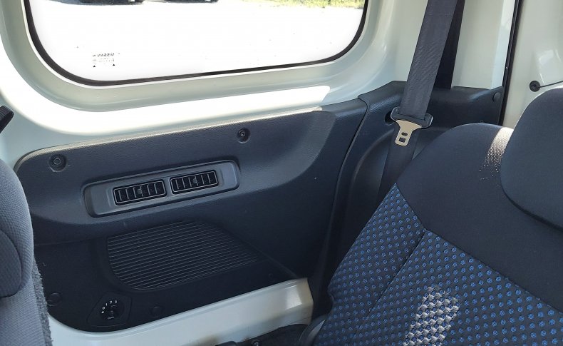 NISSAN NV200 16S WG 2009