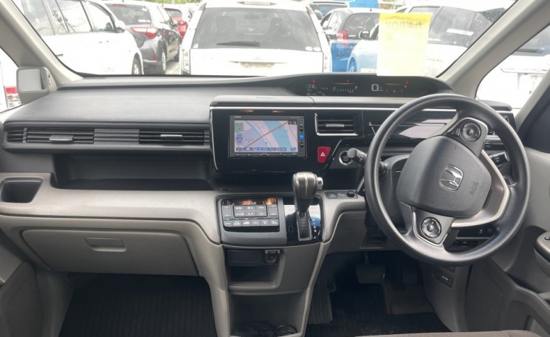 HONDA STEPWGN G 2016
