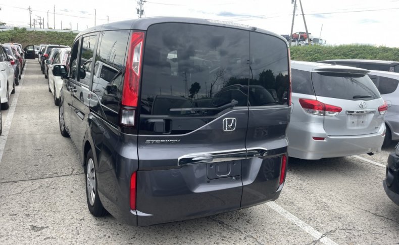 HONDA STEPWGN G 2016