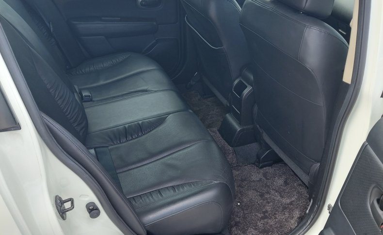 NISSAN TIIDA Axis Black 2009