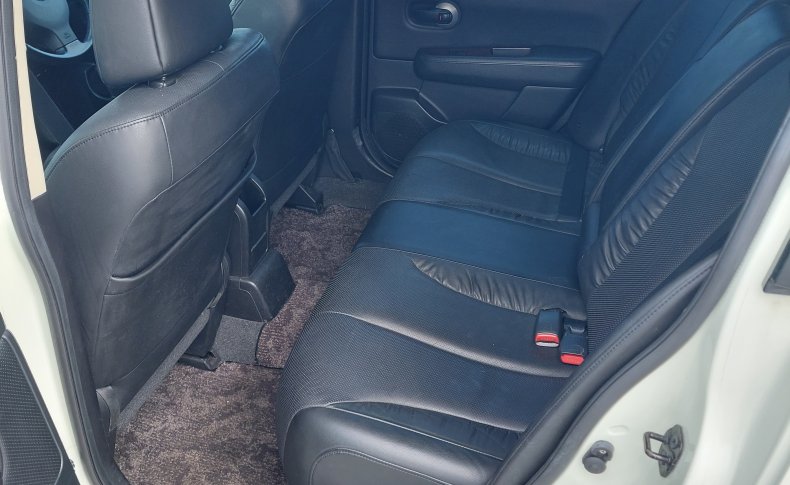 NISSAN TIIDA Axis Black 2009