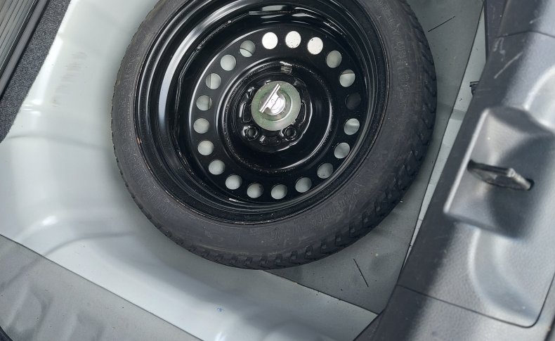 NISSAN TIIDA Axis Black 2009