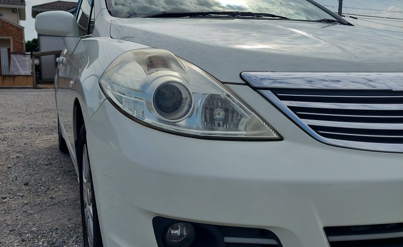 NISSAN TIIDA Axis Black 2009