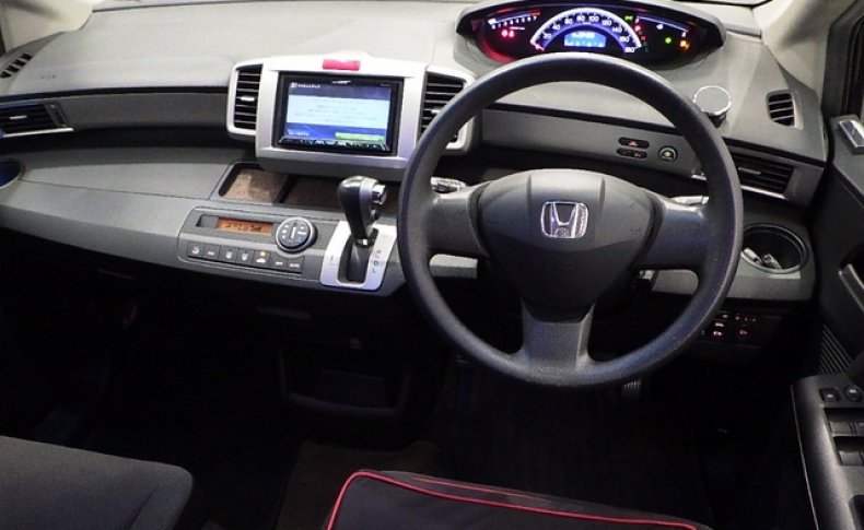 HONDA FREED G Just Selection 7seats 2011