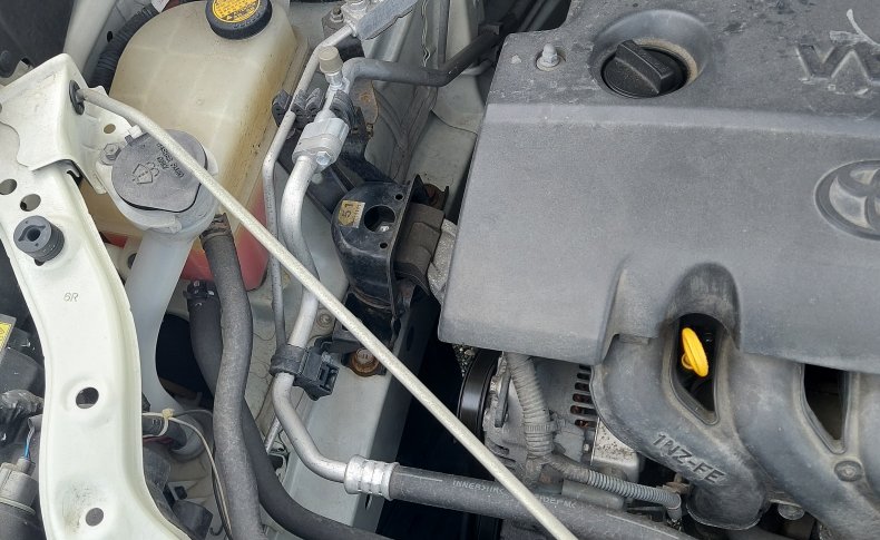 TOYOTA COROLLA RUMION 1.5G On B 2011