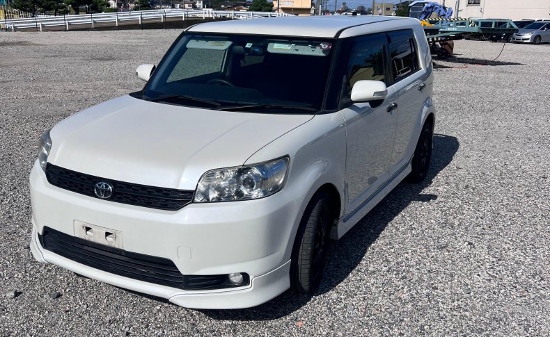 TOYOTA COROLLA RUMION 1.5G On B 2011