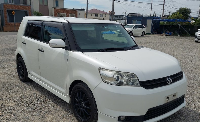 TOYOTA COROLLA RUMION 1.5G On B 2011