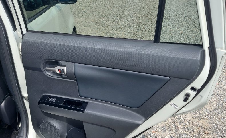 TOYOTA COROLLA RUMION 1.5G On B 2011