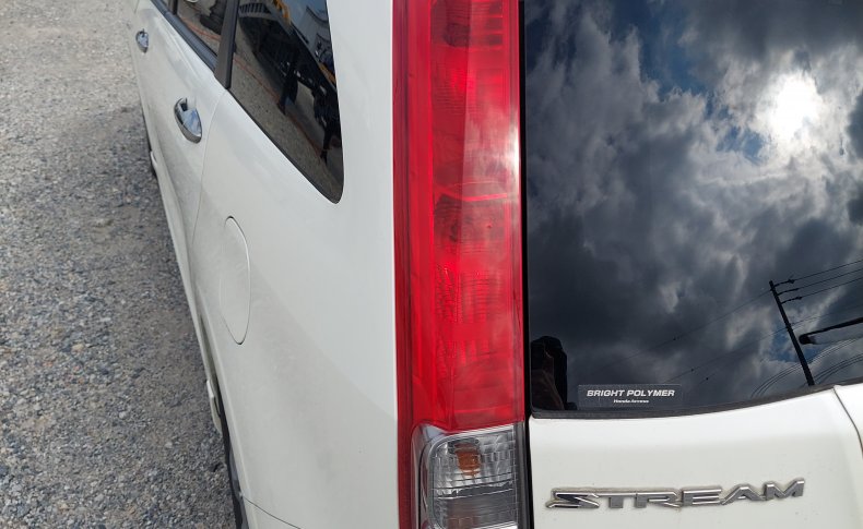 HONDA STREAM RSZ HDD Navi Edition 2008