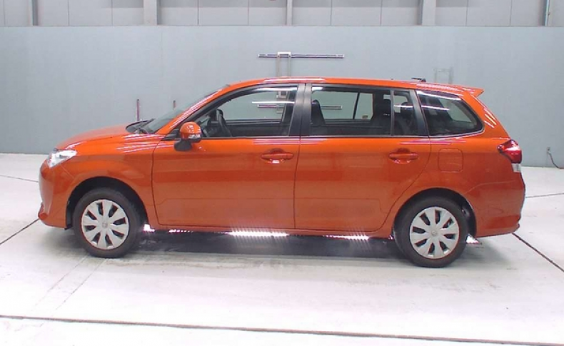 TOYOTA COROLLA FIELDER 1.5X 4WD 2015