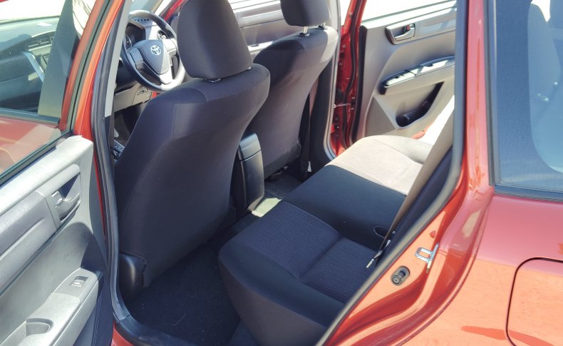 TOYOTA COROLLA FIELDER 1.5X 4WD 2015