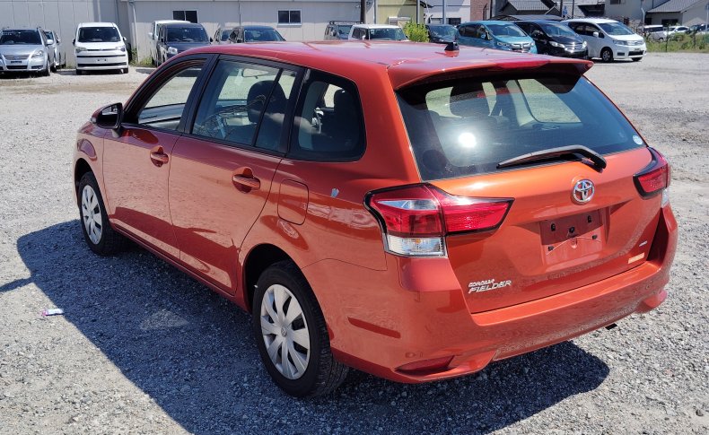 TOYOTA COROLLA FIELDER 1.5X 4WD 2015