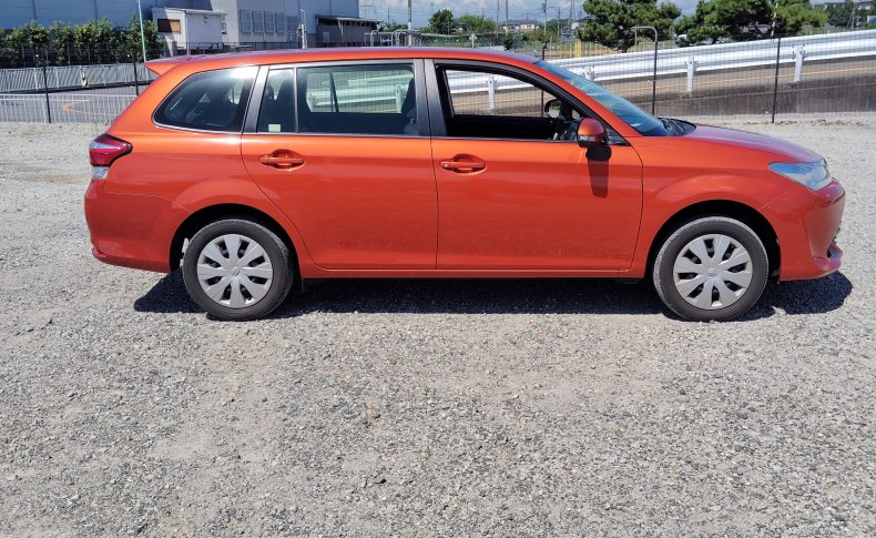 TOYOTA COROLLA FIELDER 1.5X 4WD 2015