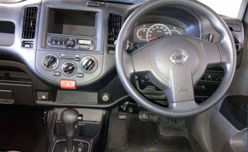 NISSAN AD VE Emergency Brake 2020